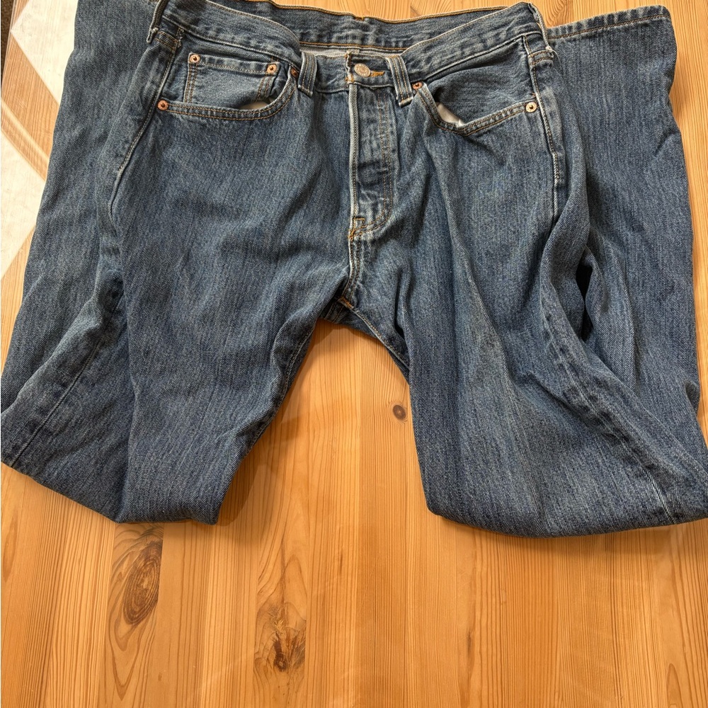 Levi's 501 Relaxed Fit Blue Jeans